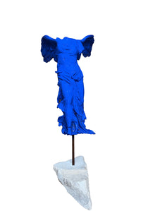 Epi, DeKlein: 24k gold Samothrace, 2025