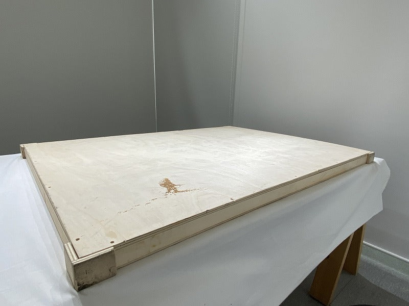 Pejac, So Far, So Close, 2022