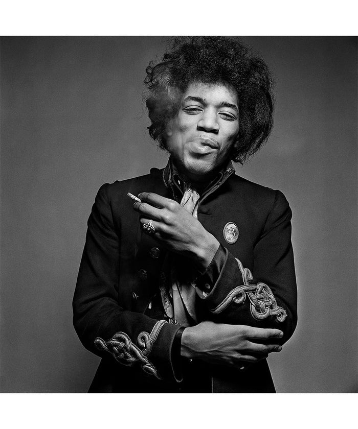 Gered Mankowitz, Jimi Hendrix smiles whilst smoking, 1967