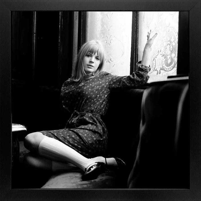 Gered Mankowitz, Marianne Faithfull at The Salisbury Pub, 1964