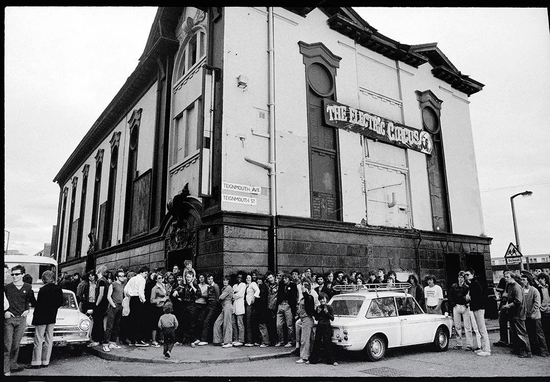 Kevin Cummins, The Electric Circus Manchester, 1977 photograph print for sale Smolensky Gallery