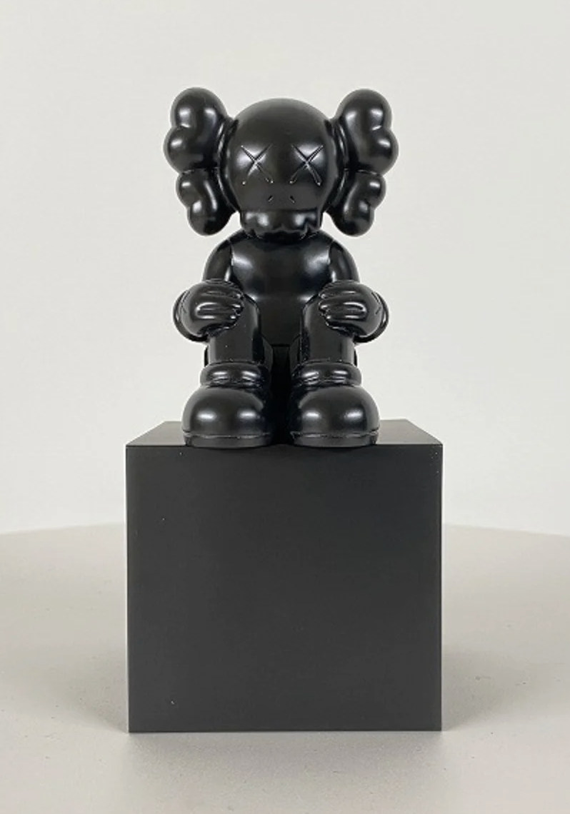 KAWS, Watching, 2022