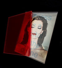 Chris Levine, Stillness Is A Portal To The Divine, 2021