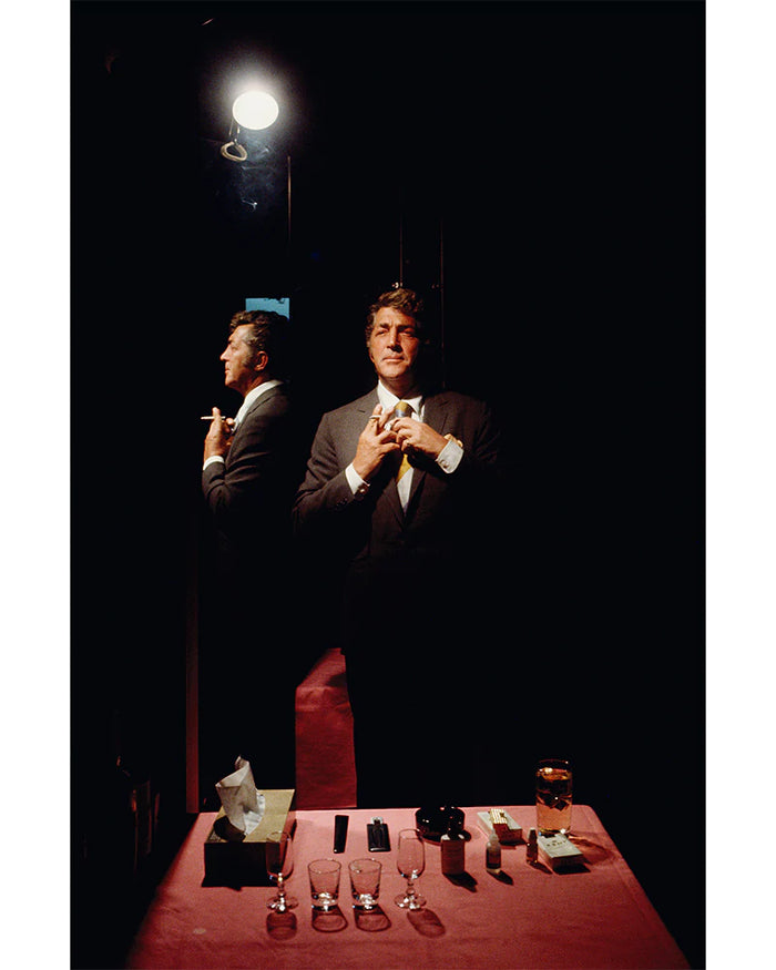 Terry O'Neill, Dean Martin backstage in Las Vegas, 1971