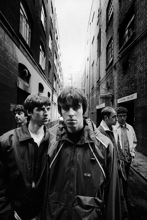 Oasis in a London alleyway (1994) - Smolensky Gallery