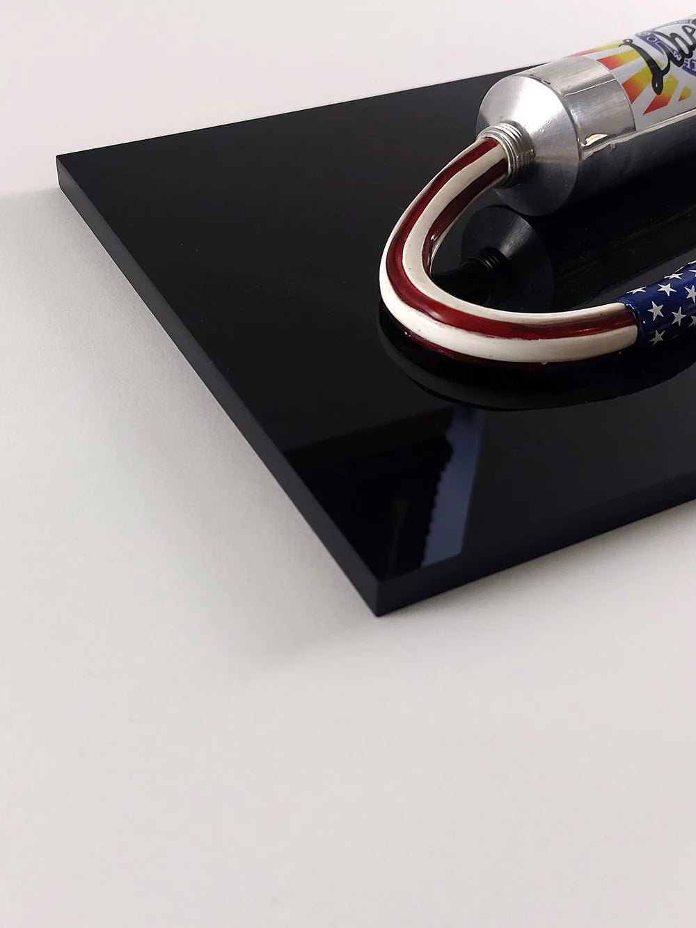 Freedom in a Tube - Smolensky Gallery